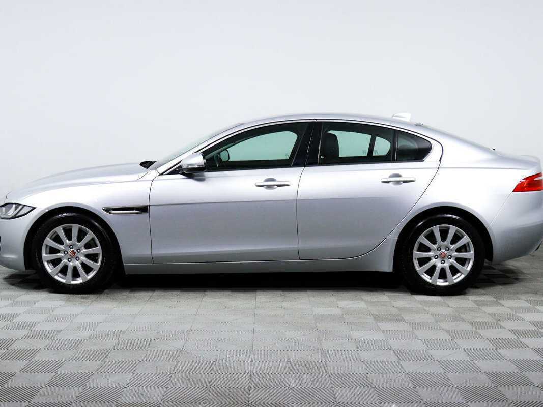 Jaguar XE с пробегом — 2018 год. Фото: #7