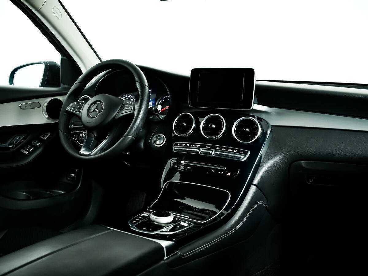 Mercedes-Benz GLC с пробегом — 2016 год. Фото: #8
