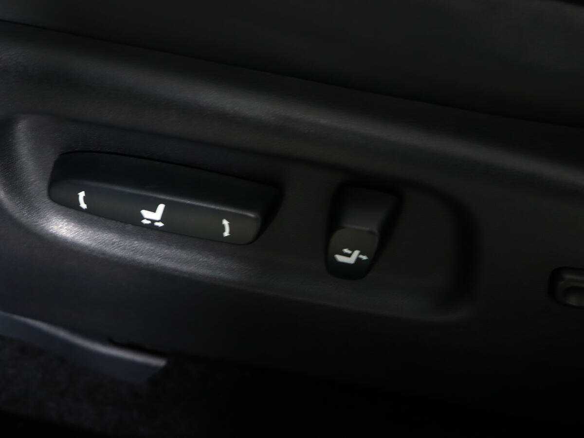 Lexus RX с пробегом — 2014 год. Фото: #15