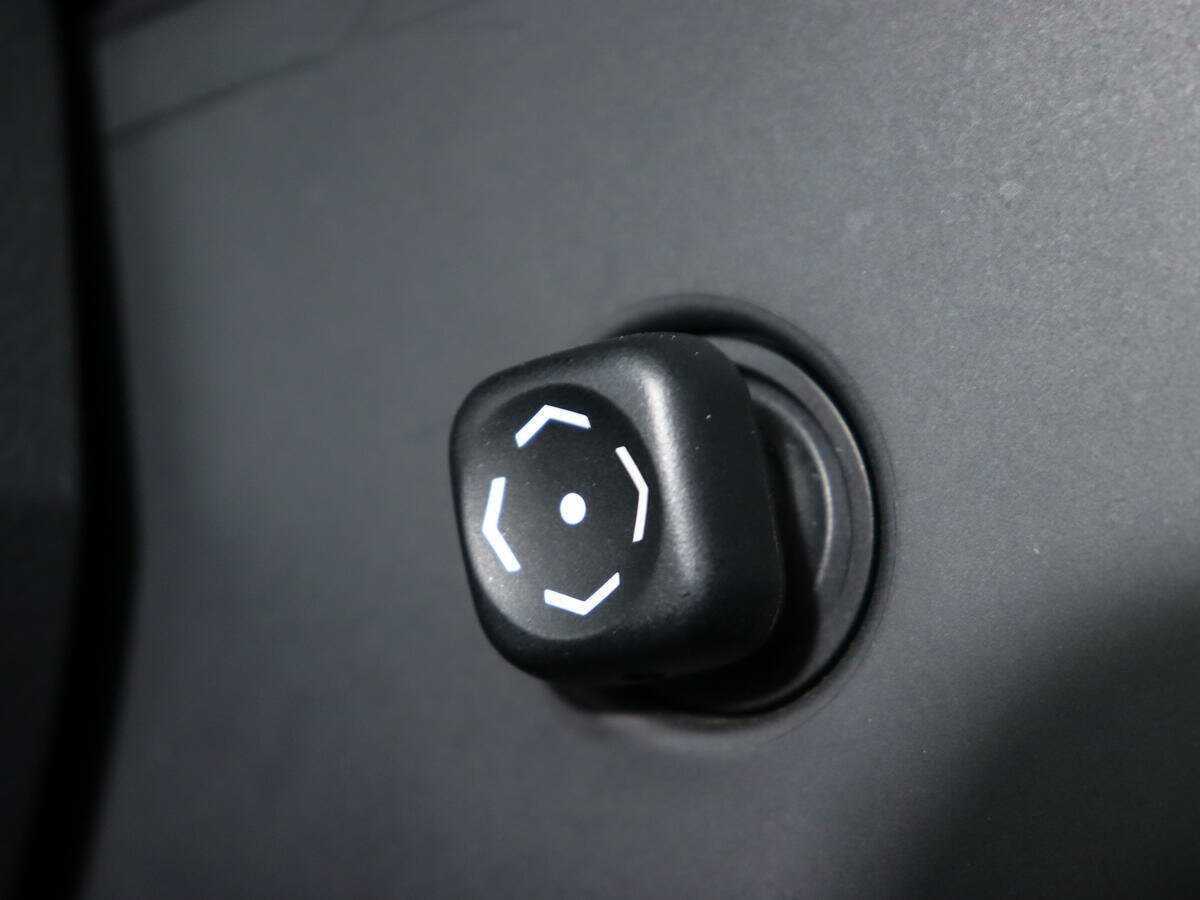 Lexus RX с пробегом — 2014 год. Фото: #16