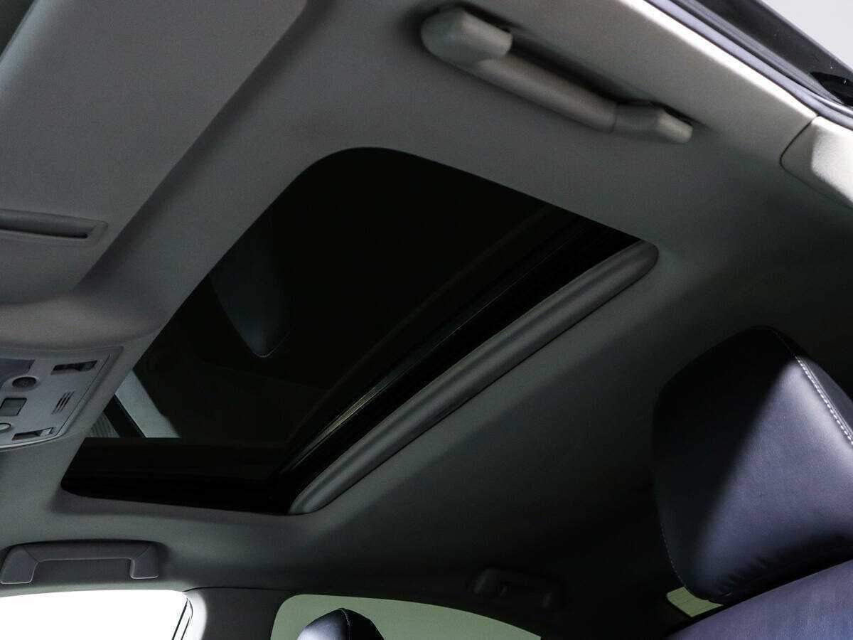 Lexus ES с пробегом — 2014 год. Фото: #10