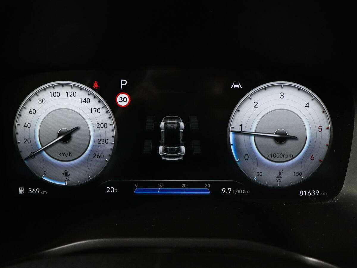 Hyundai Santa Fe с пробегом — 2021 год. Фото: #9