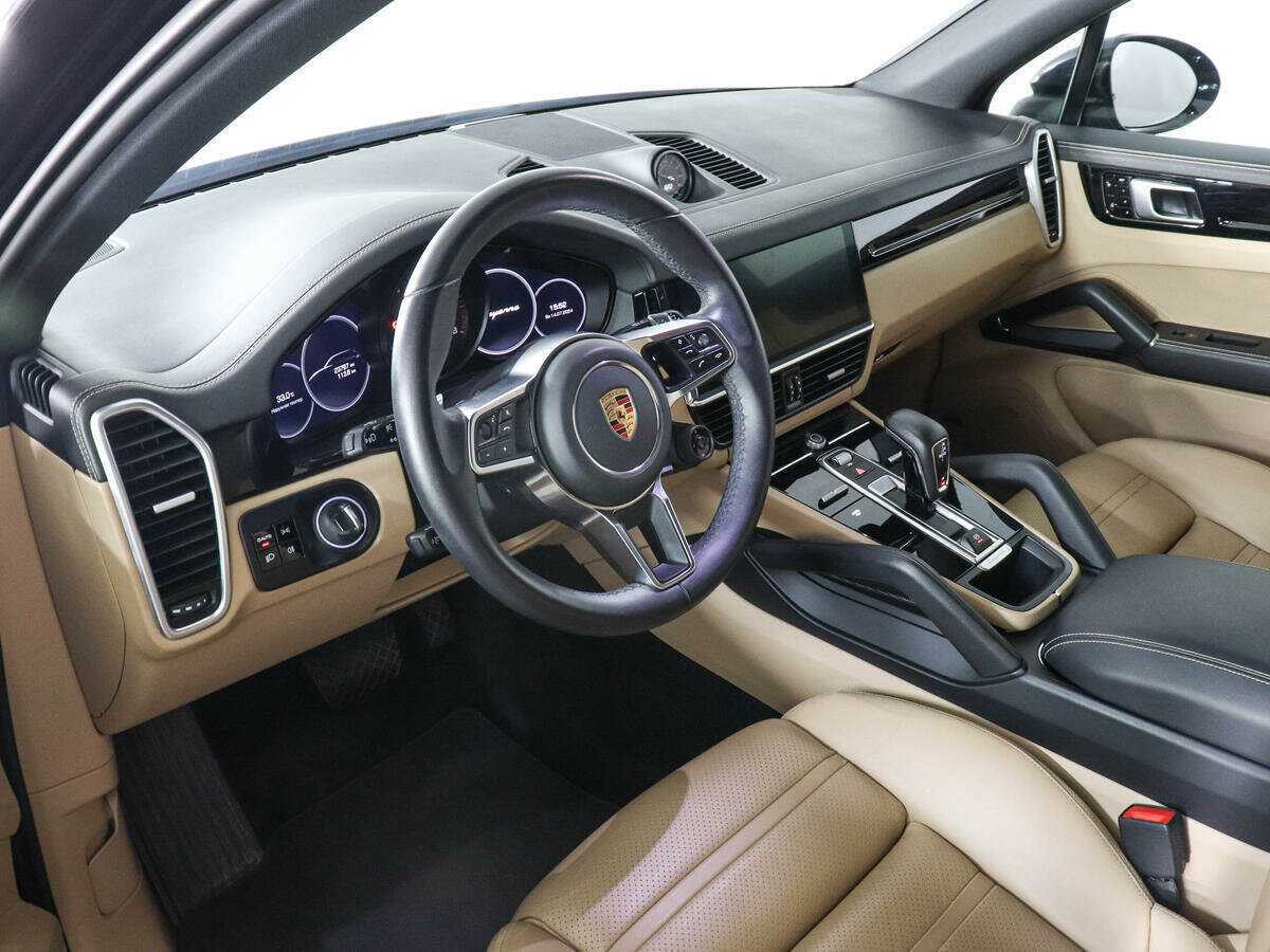 Porsche Cayenne с пробегом — 2018 год. Фото: #10