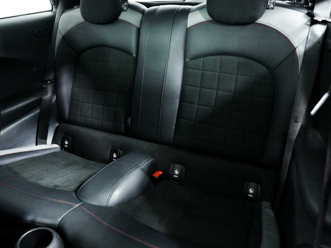 Mini Hatch с пробегом — 2019 год. Фото: #11