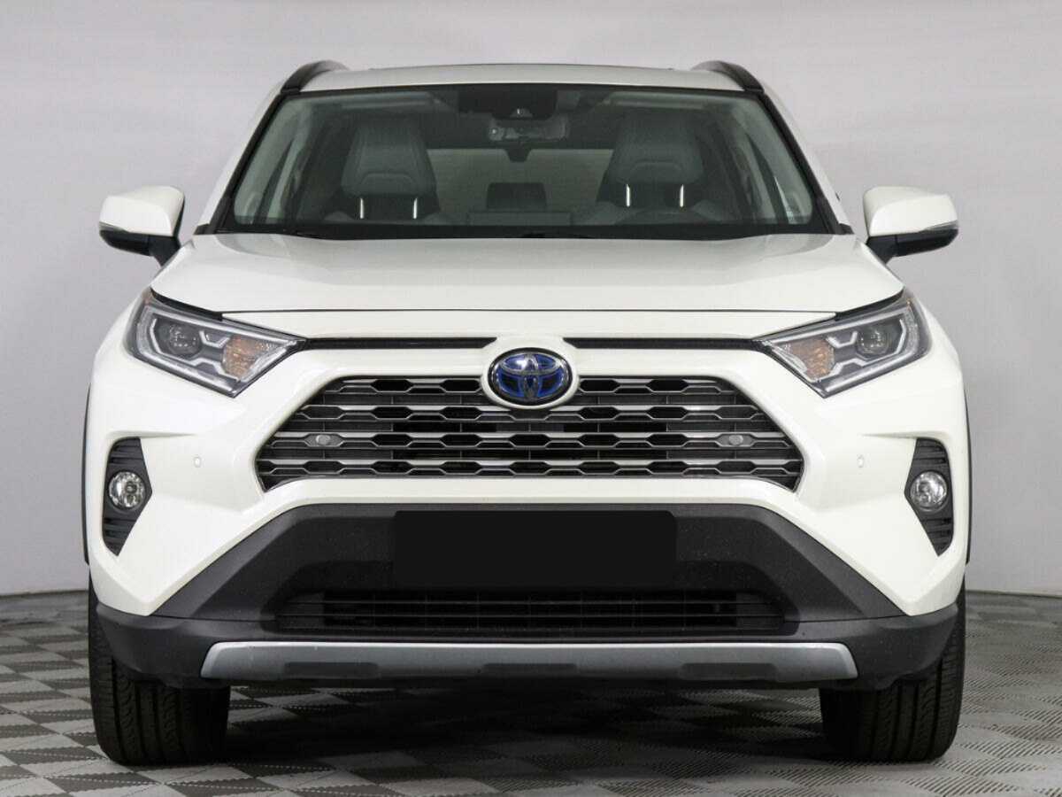 Toyota RAV4 с пробегом — 2019 год. Фото: #1