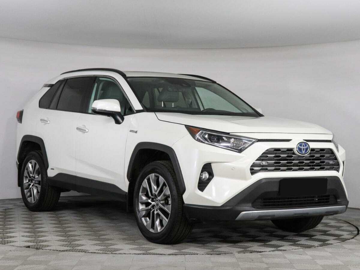 Toyota RAV4 с пробегом — 2019 год. Фото: #2