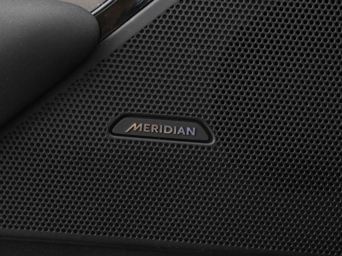 Land Rover Range Rover Velar с пробегом — 2019 год. Фото: #13