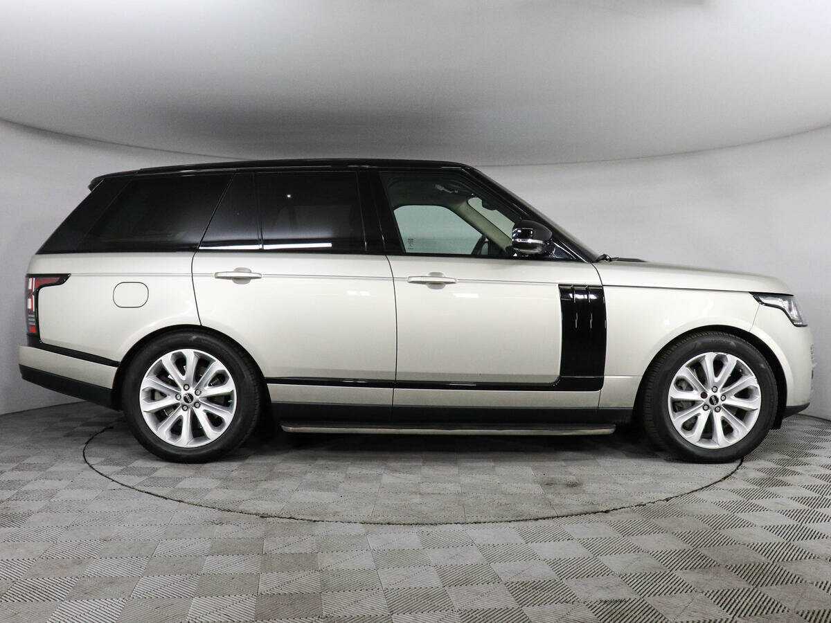 Land Rover Range Rover с пробегом — 2014 год. Фото: #3