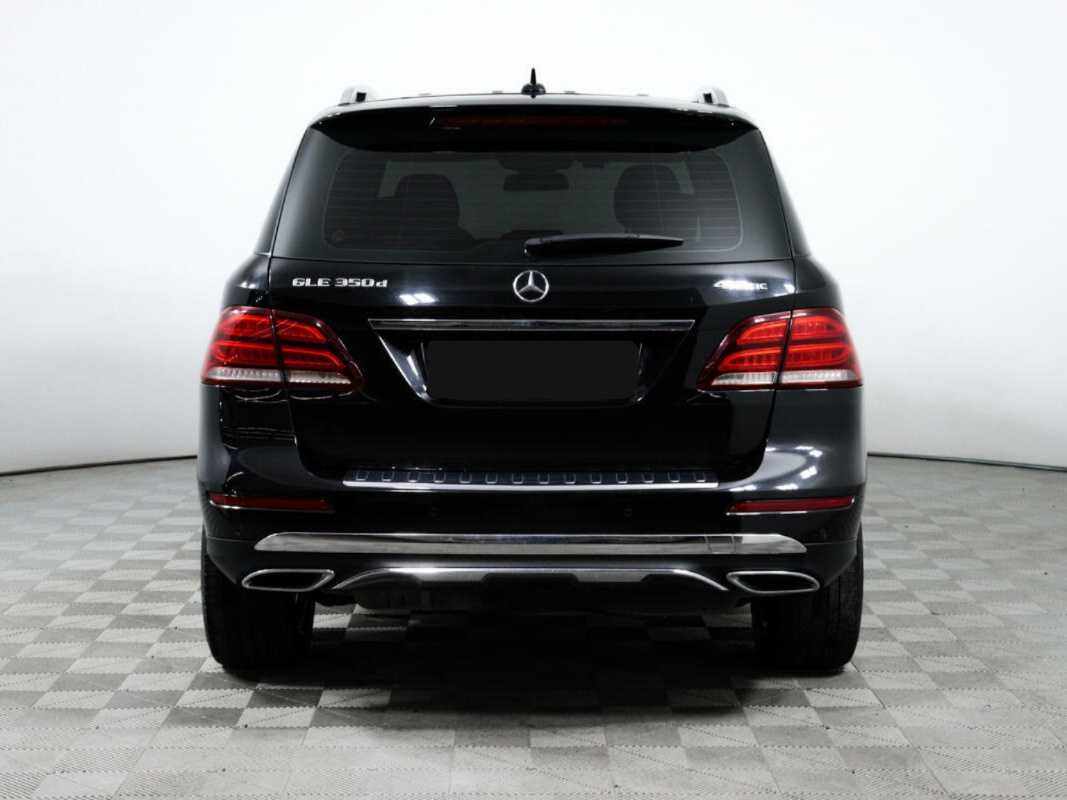 Mercedes-Benz GLE с пробегом — 2017 год. Фото: #5