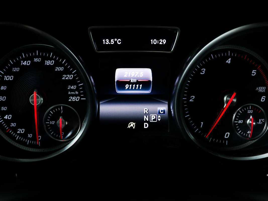 Mercedes-Benz GLE с пробегом — 2017 год. Фото: #9