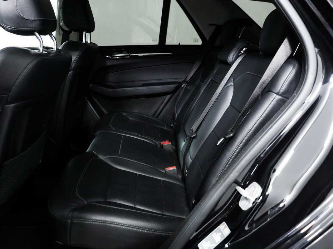 Mercedes-Benz GLE с пробегом — 2017 год. Фото: #11