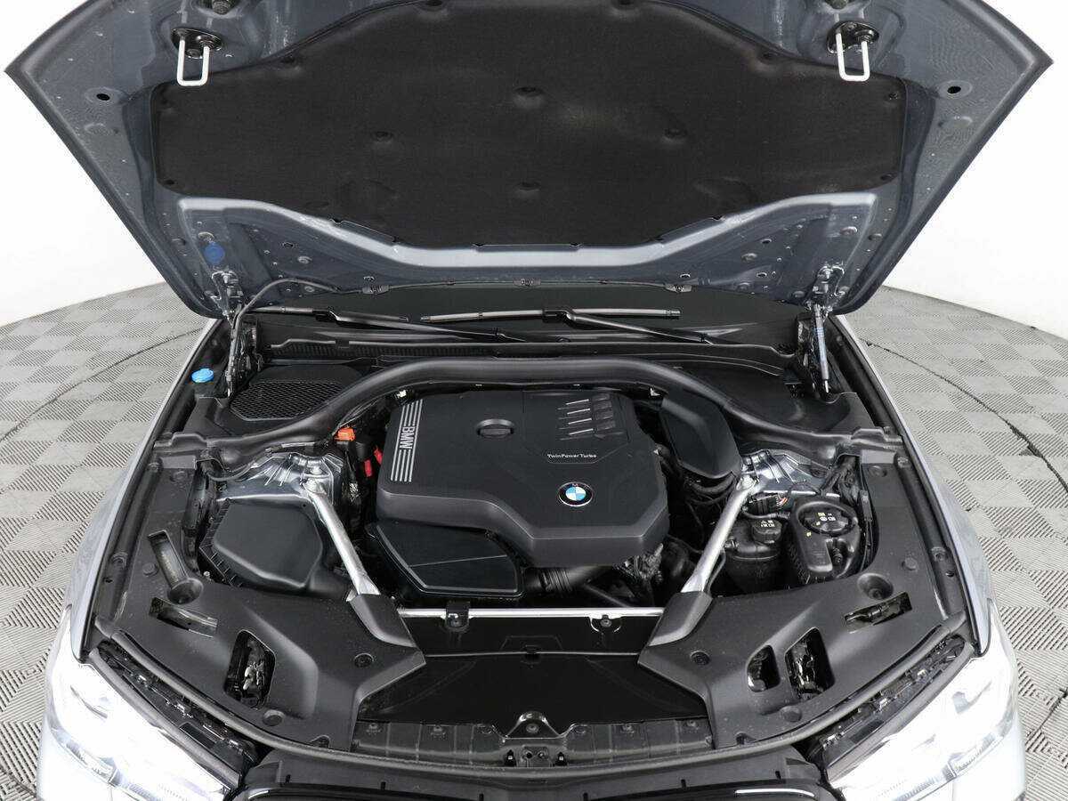 BMW 5 серии с пробегом — 2023 год. Фото: #9