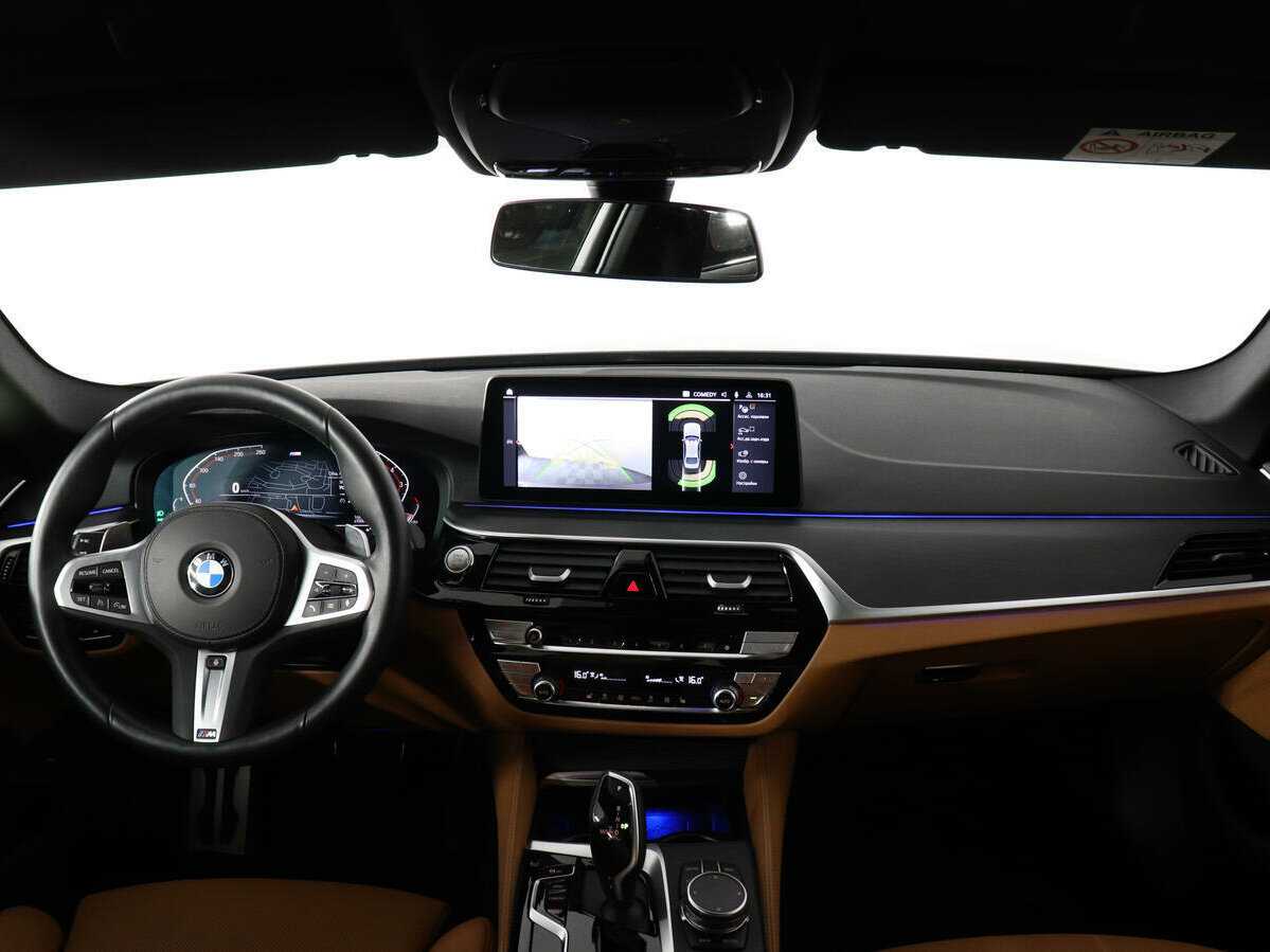 BMW 5 серии с пробегом — 2023 год. Фото: #10