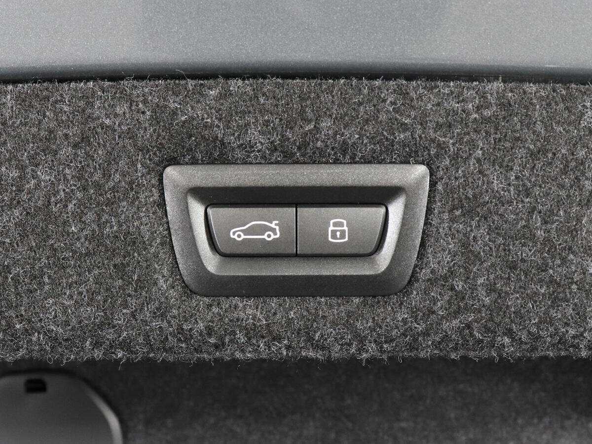 BMW 5 серии с пробегом — 2023 год. Фото: #17