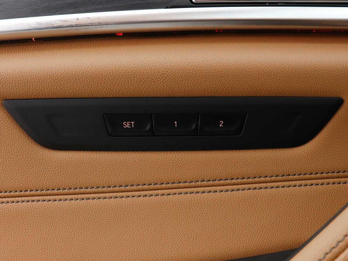 BMW 5 серии с пробегом — 2023 год. Фото: #22