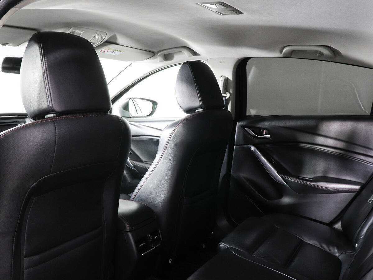 Mazda 6 с пробегом — 2014 год. Фото: #11