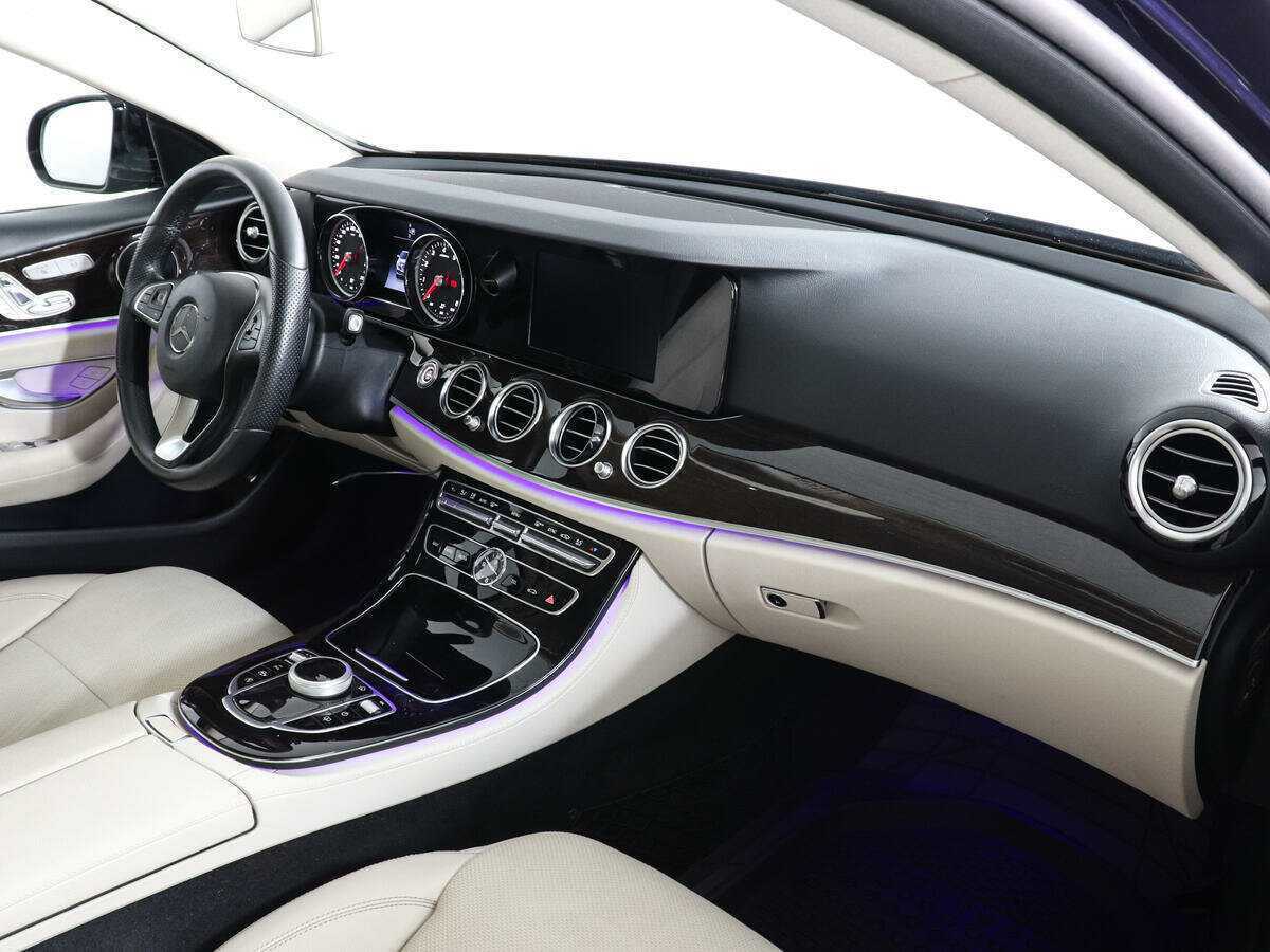 Mercedes-Benz E-Класс с пробегом — 2017 год. Фото: #9