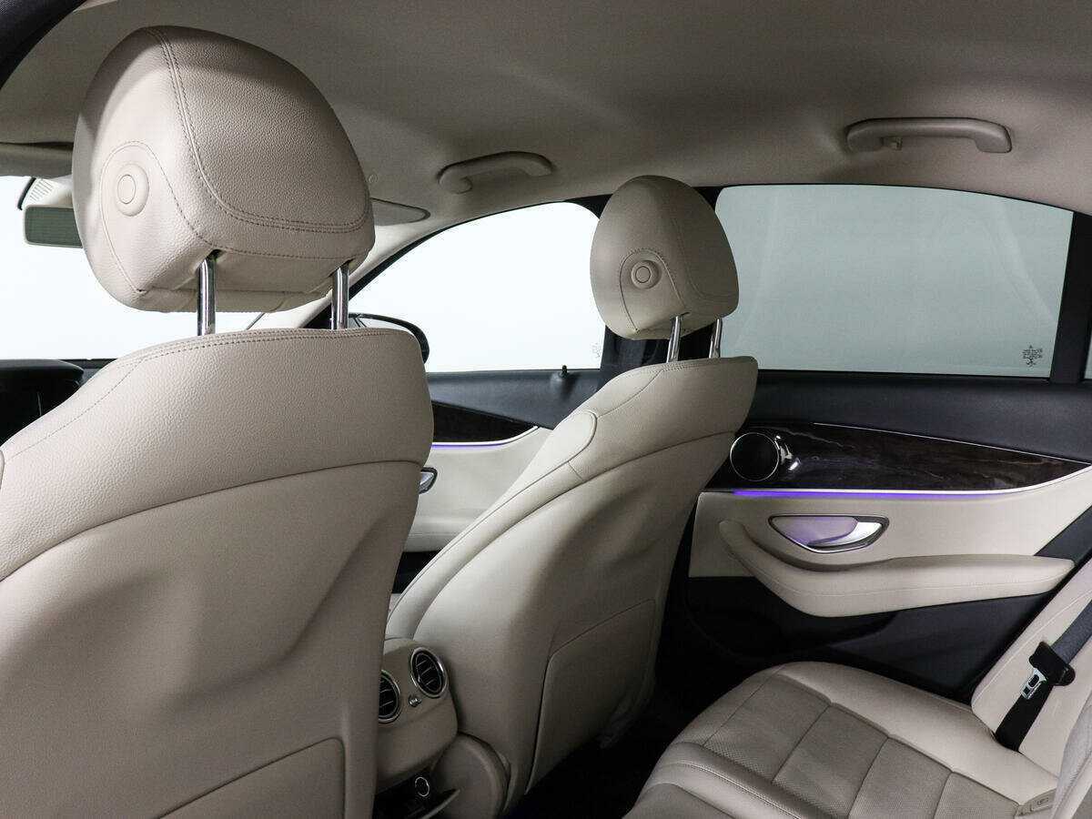 Mercedes-Benz E-Класс с пробегом — 2017 год. Фото: #11
