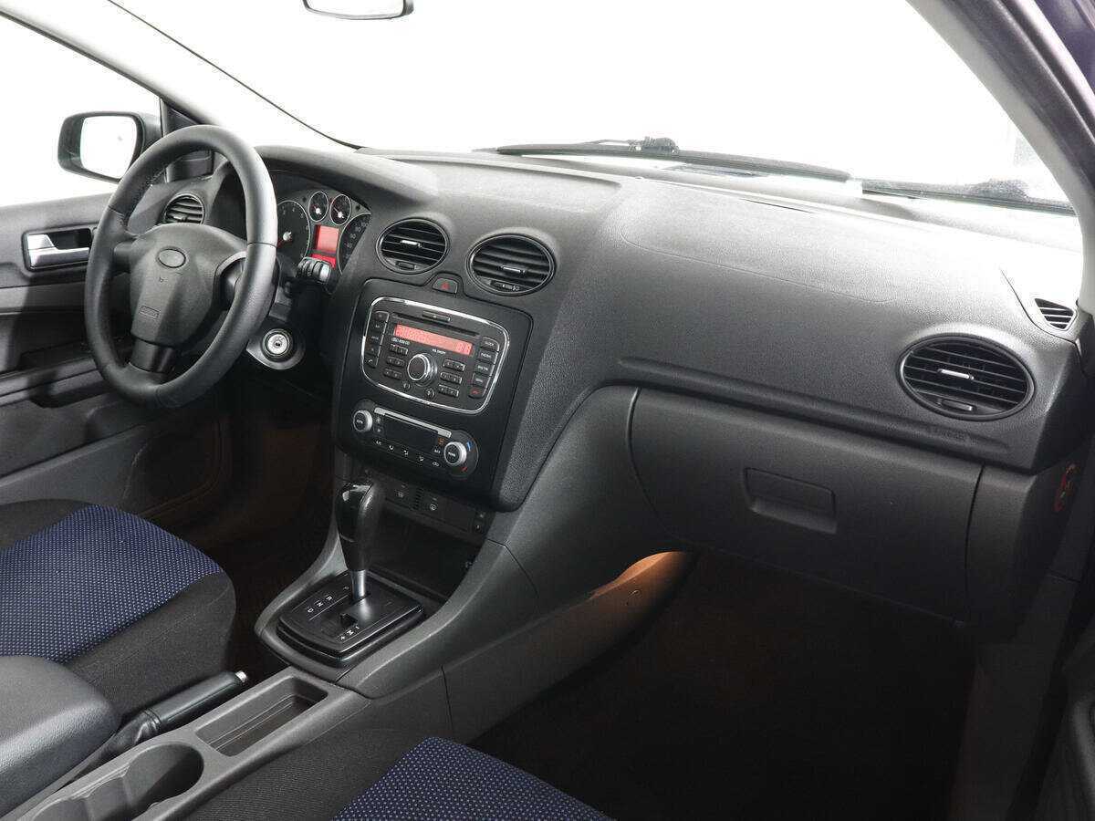 Ford Focus с пробегом — 2007 год. Фото: #5