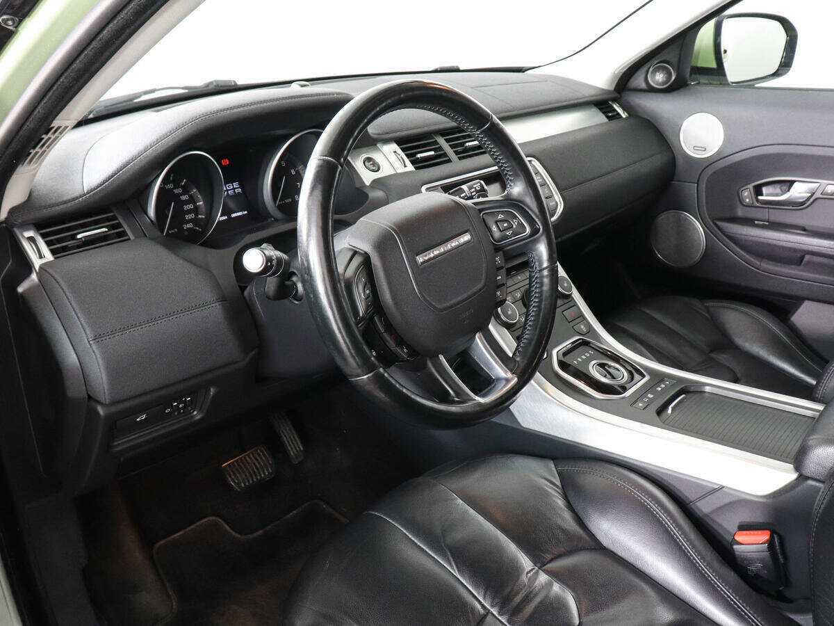 Land Rover Range Rover Evoque с пробегом — 2011 год. Фото: #8