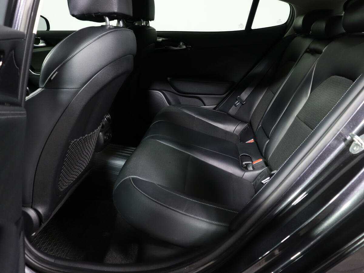 Kia Stinger с пробегом — 2021 год. Фото: #9