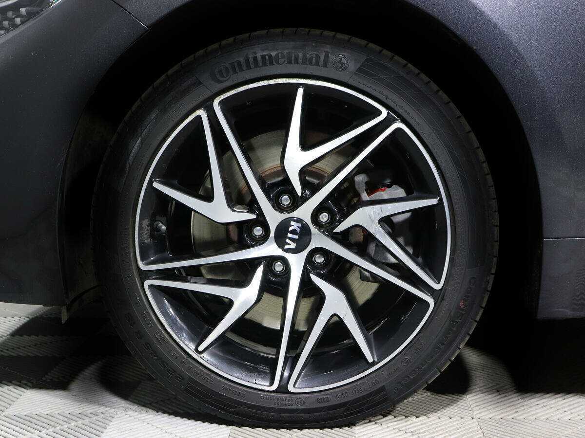 Kia Stinger с пробегом — 2021 год. Фото: #15