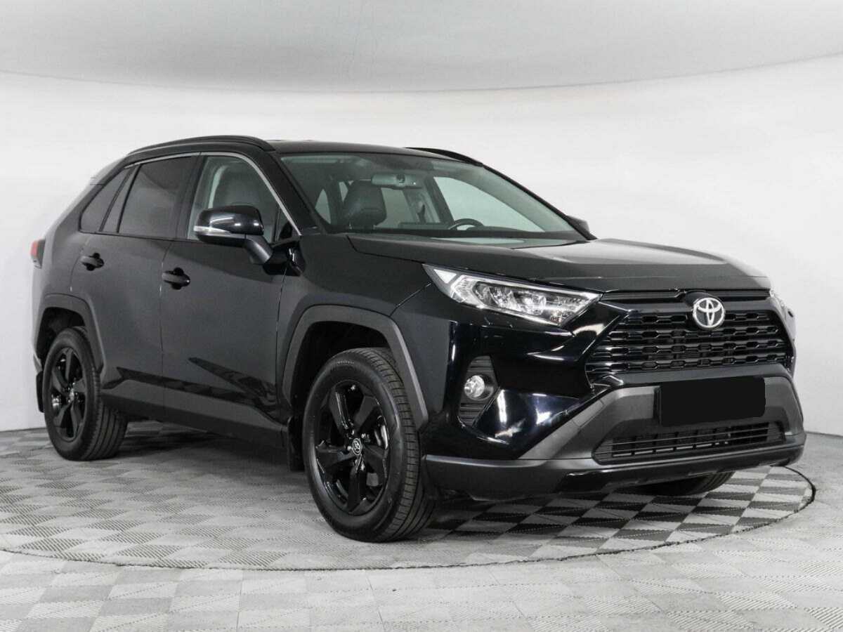 Toyota RAV4 с пробегом — 2022 год. Фото: #2