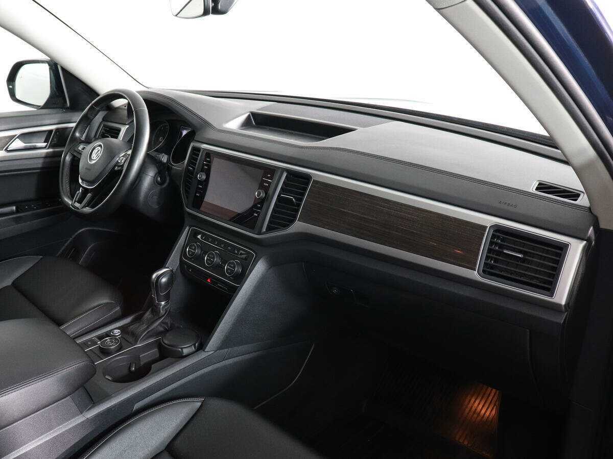 Volkswagen Teramont с пробегом — 2019 год. Фото: #9