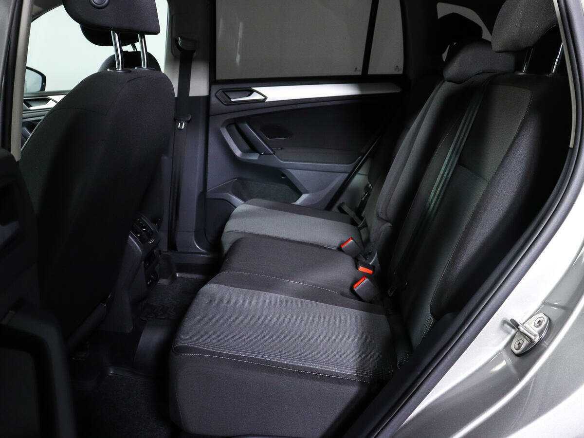 Volkswagen Tiguan с пробегом — 2021 год. Фото: #6