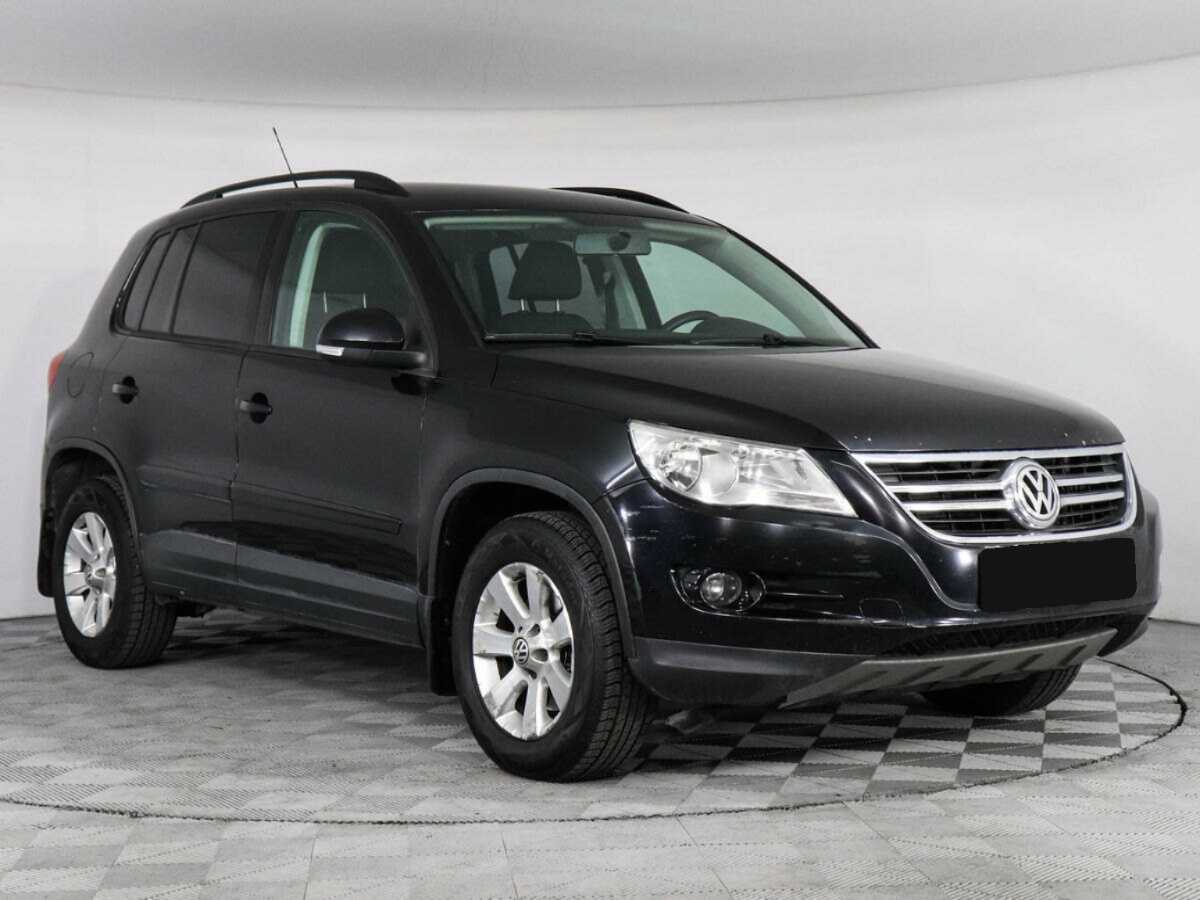 Volkswagen Tiguan с пробегом — 2008 год. Фото: #1