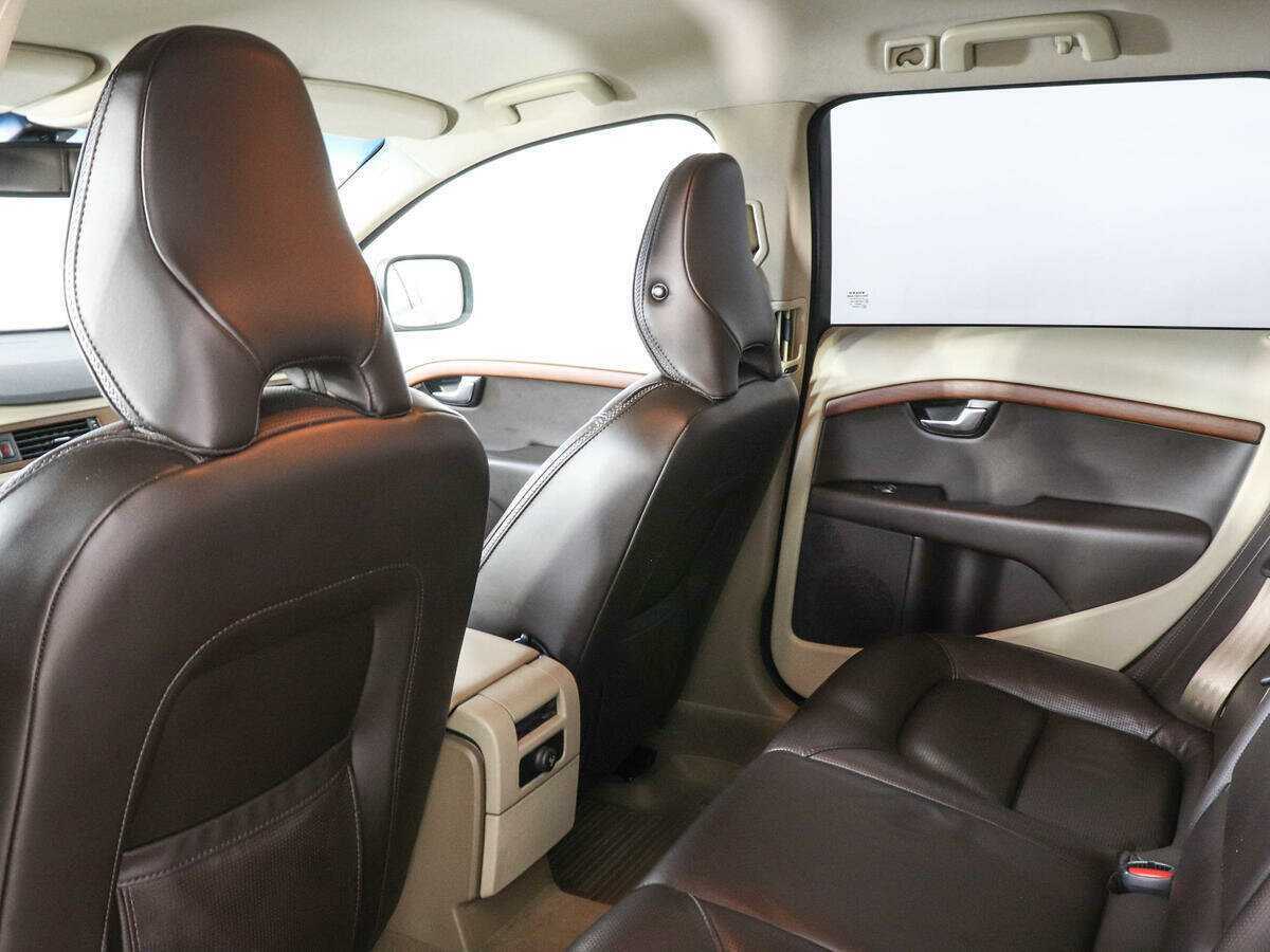 Volvo XC70 с пробегом — 2009 год. Фото: #11