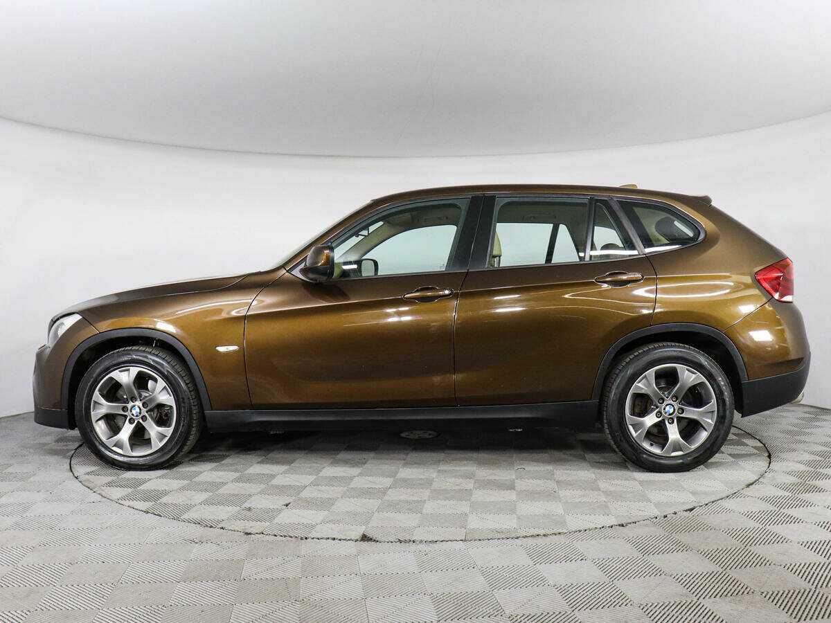 BMW X1 с пробегом — 2010 год. Фото: #4