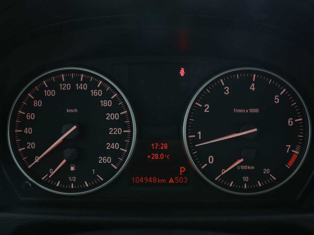 BMW X1 с пробегом — 2010 год. Фото: #11