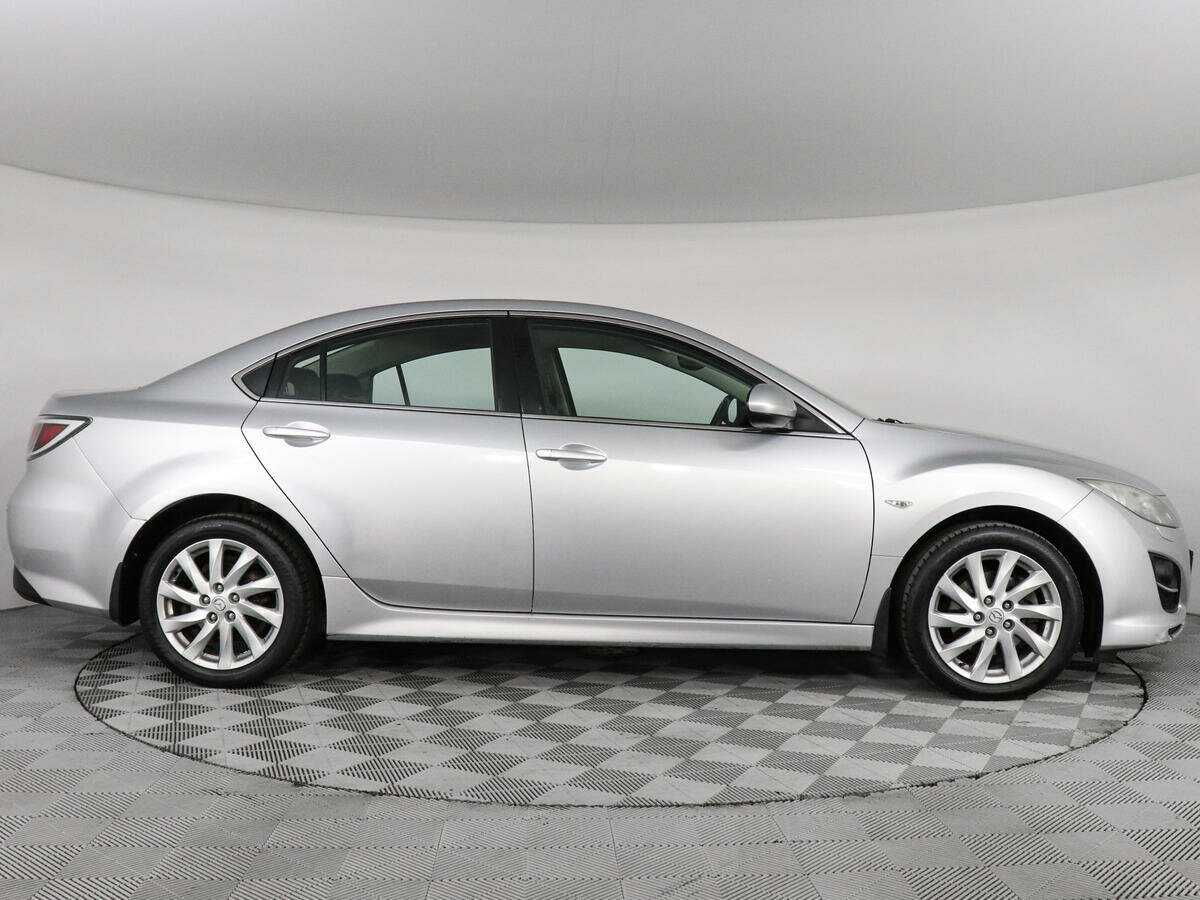 Mazda 6 с пробегом — 2010 год. Фото: #2