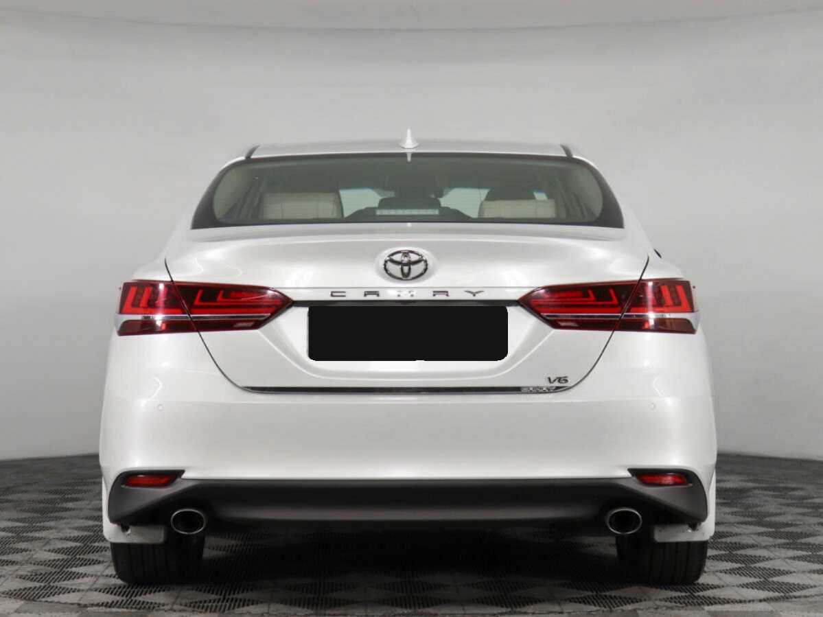 Toyota Camry с пробегом — 2019 год. Фото: #5