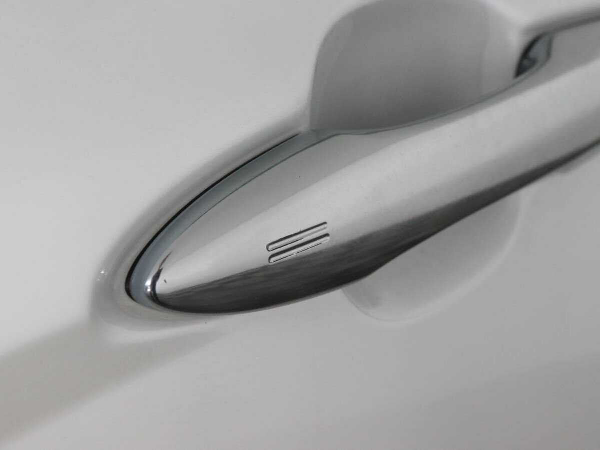 Toyota Camry с пробегом — 2019 год. Фото: #13