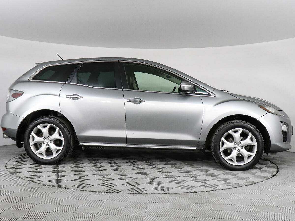 Mazda CX-7 с пробегом — 2010 год. Фото: #3