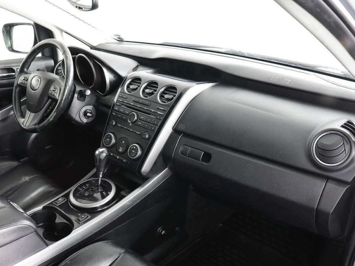 Mazda CX-7 с пробегом — 2010 год. Фото: #9