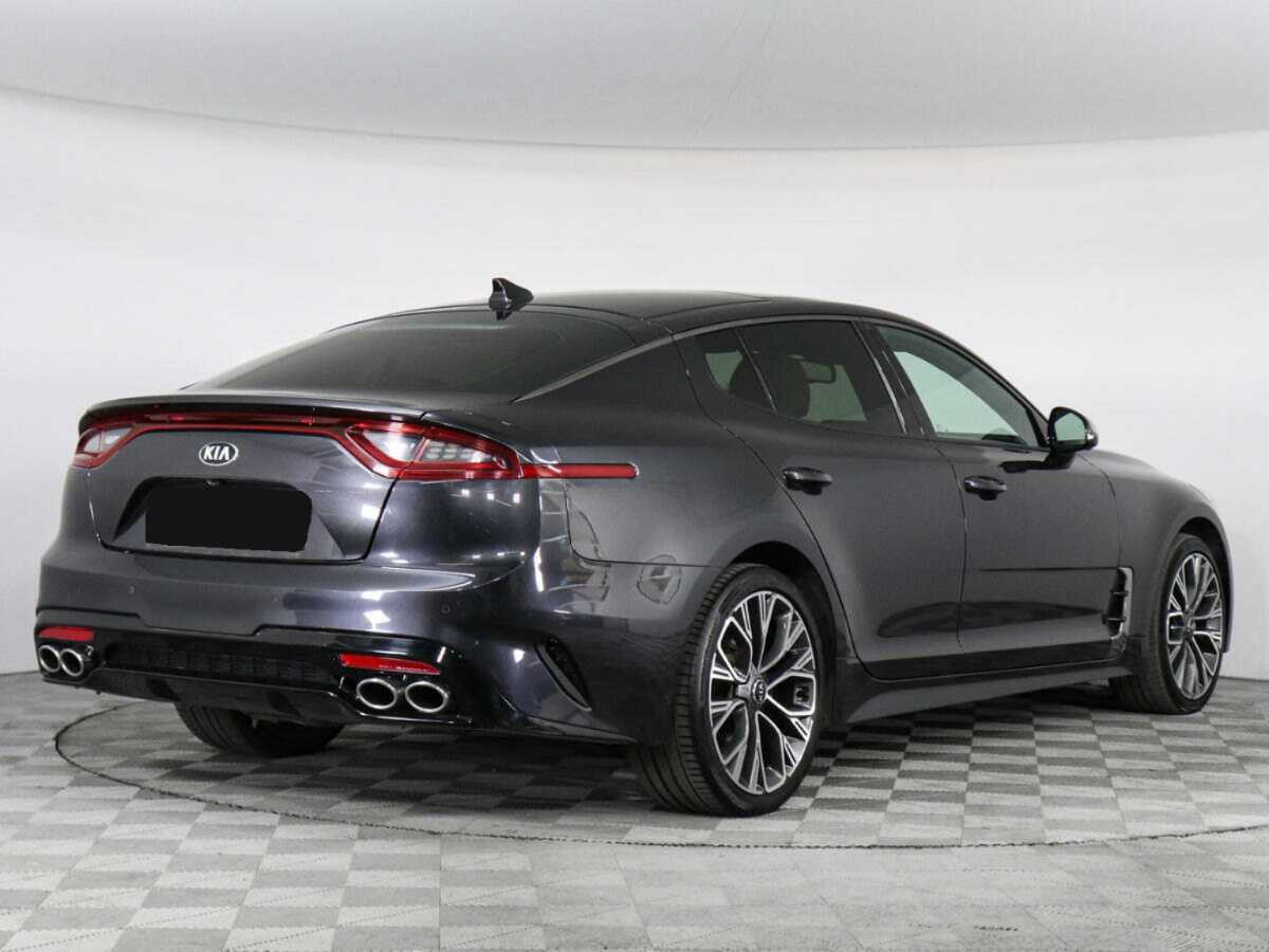 Kia Stinger с пробегом — 2018 год. Фото: #4
