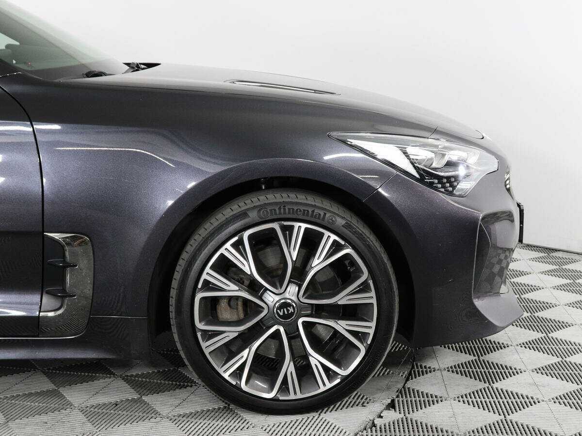 Kia Stinger с пробегом — 2018 год. Фото: #12