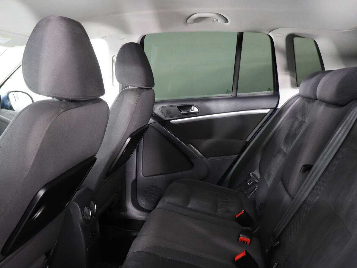 Volkswagen Tiguan с пробегом — 2012 год. Фото: #12