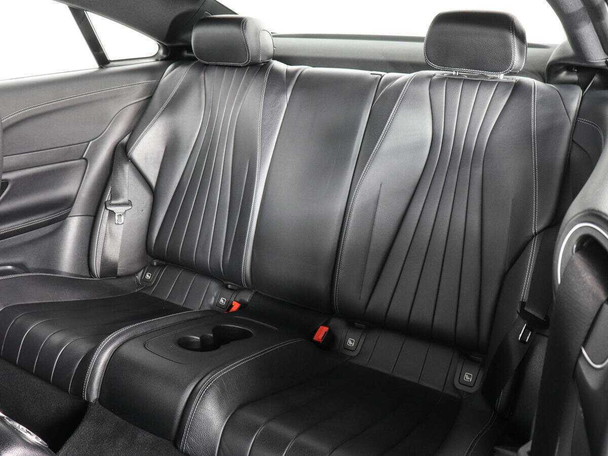 Mercedes-Benz E-Класс с пробегом — 2018 год. Фото: #13