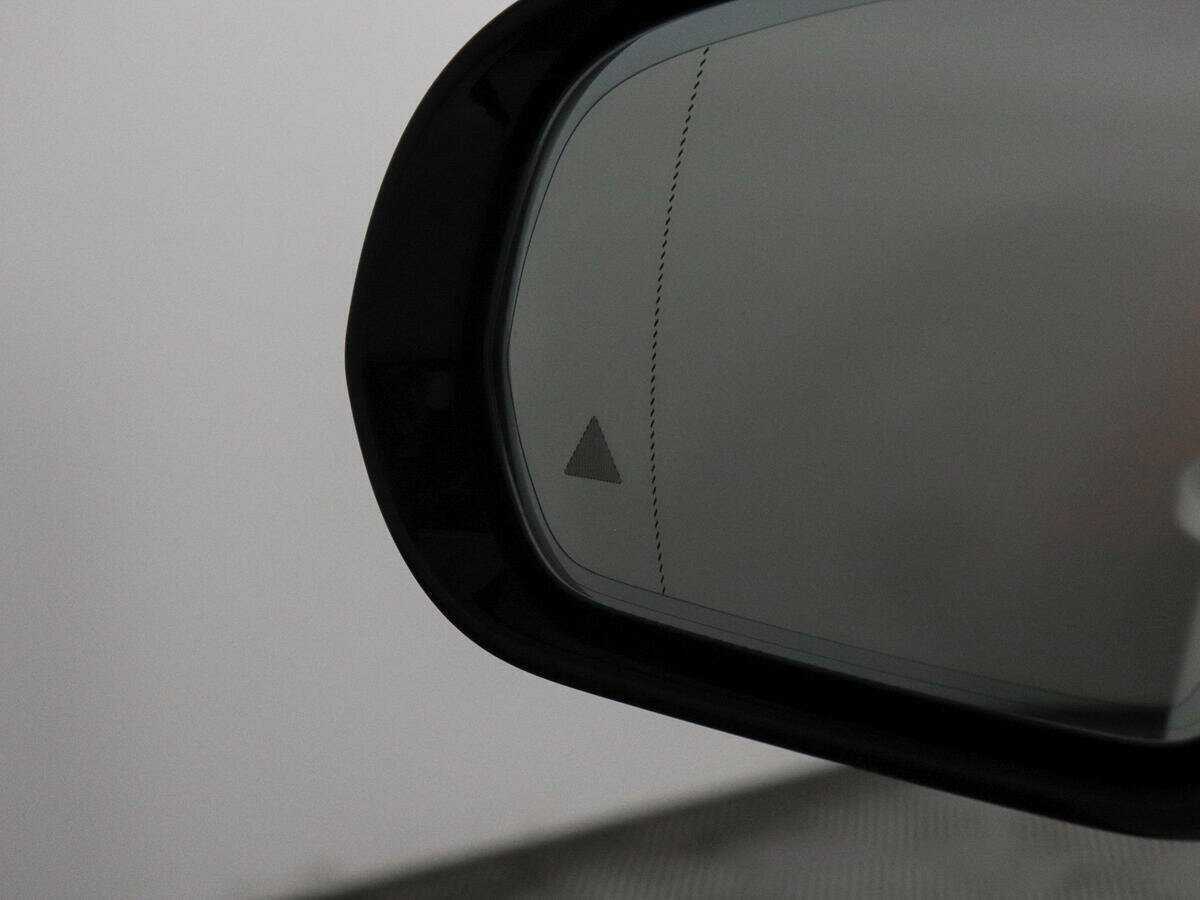 Mercedes-Benz E-Класс с пробегом — 2019 год. Фото: #17