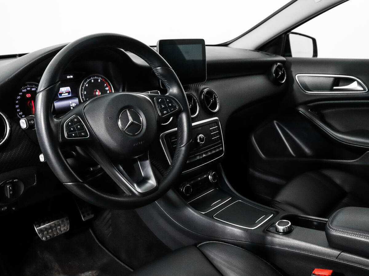 Mercedes-Benz GLA с пробегом — 2017 год. Фото: #8