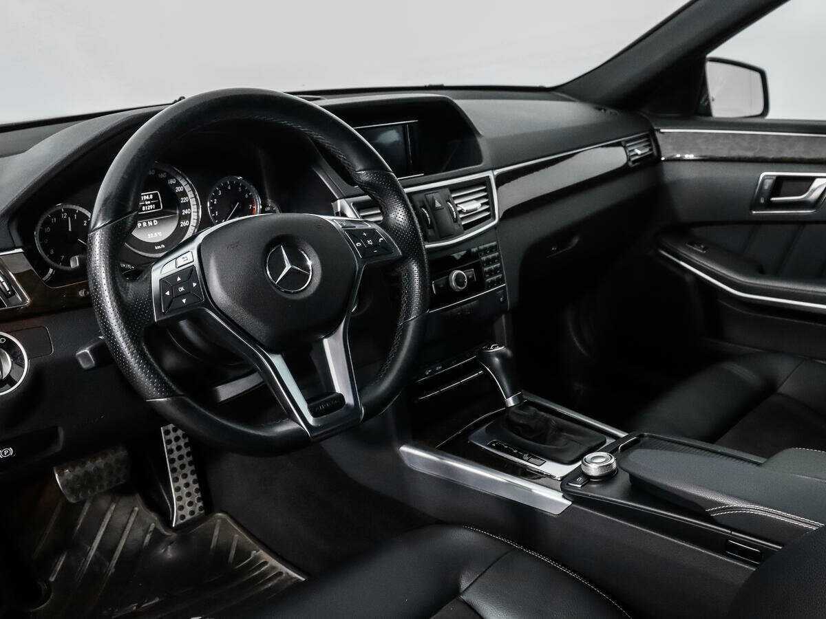 Mercedes-Benz E-Класс с пробегом — 2011 год. Фото: #8