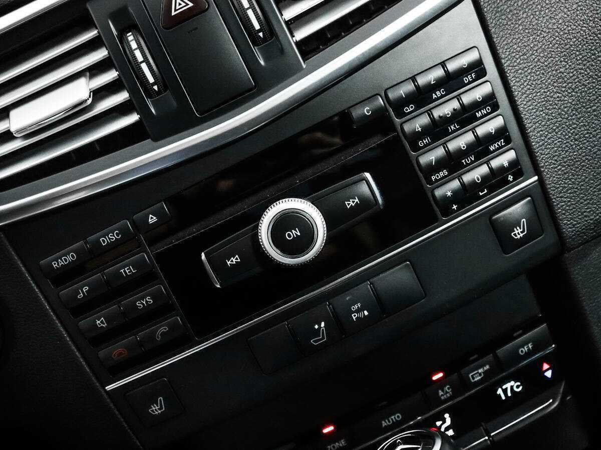 Mercedes-Benz E-Класс с пробегом — 2011 год. Фото: #13