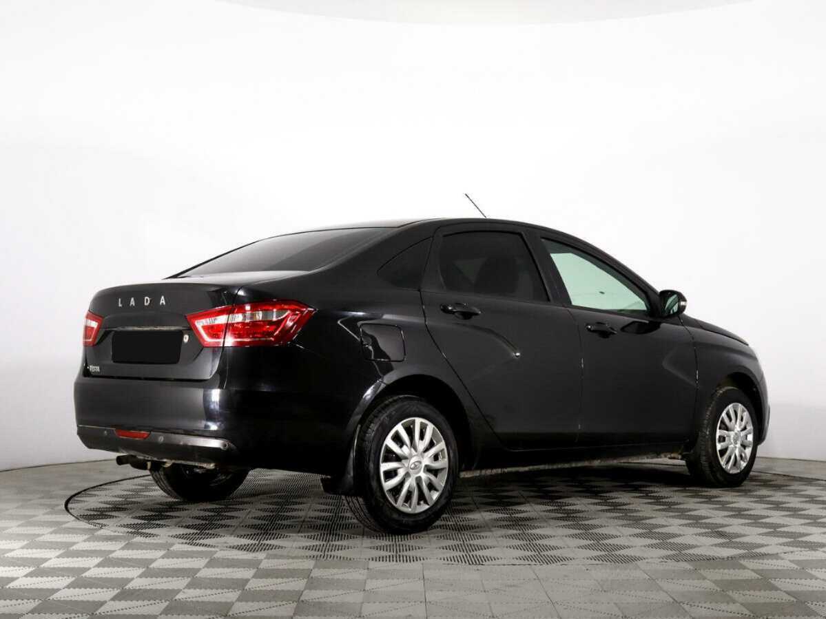 Lada (ВАЗ) Vesta с пробегом — 2017 год. Фото: #3