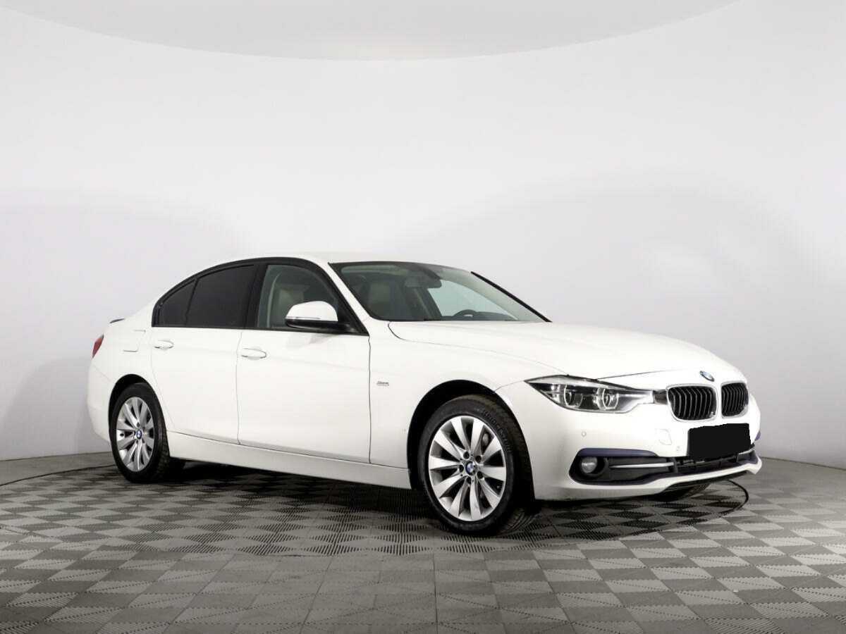 BMW 3 серии с пробегом — 2016 год. Фото: #2