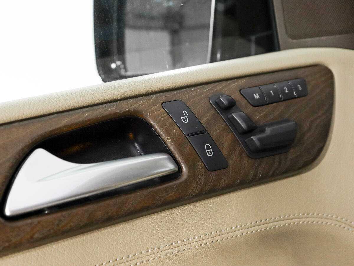 Mercedes-Benz GL-Класс с пробегом — 2013 год. Фото: #9