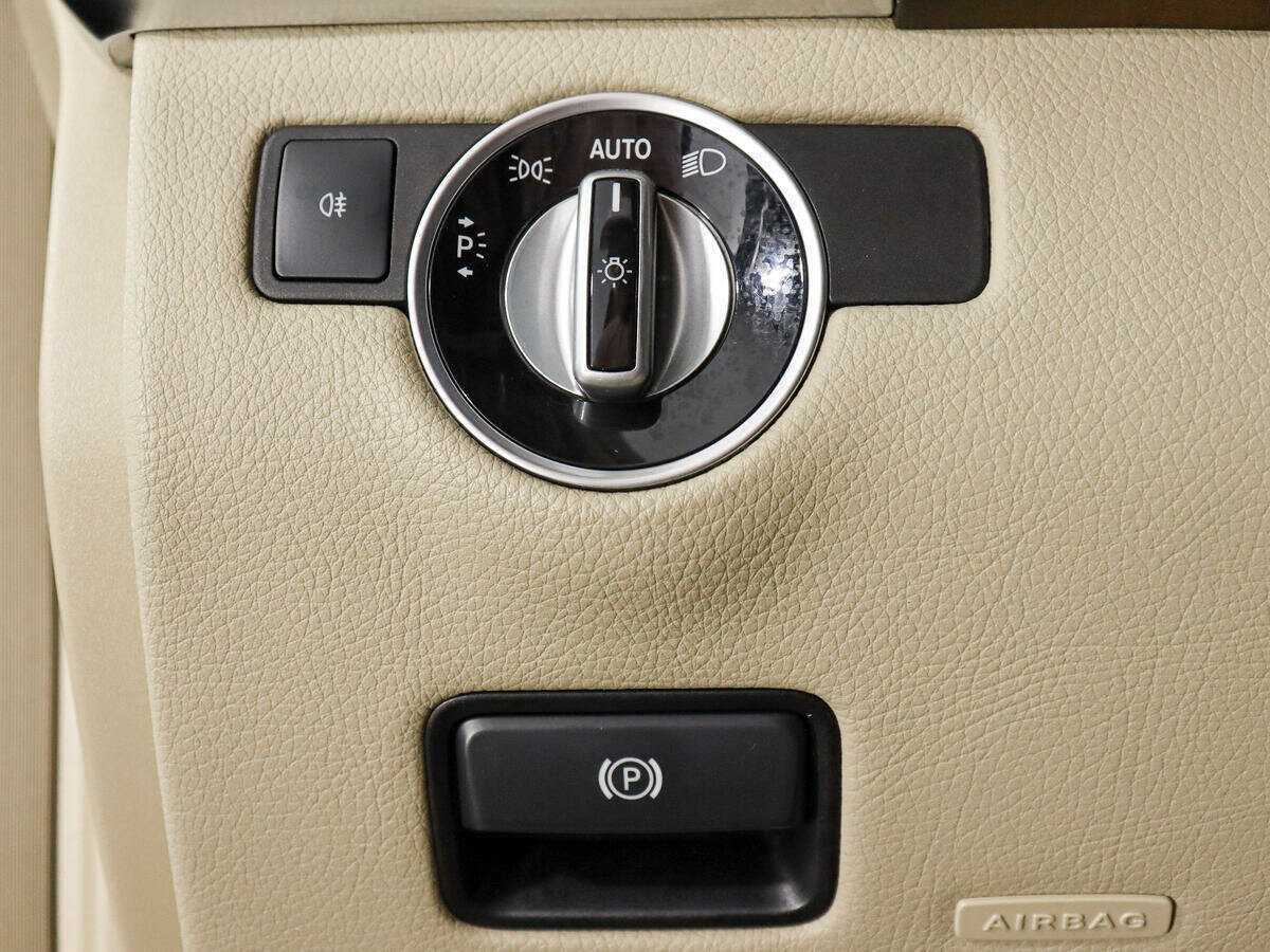 Mercedes-Benz GL-Класс с пробегом — 2013 год. Фото: #10